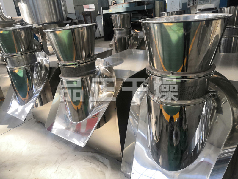 雞精制粒機：ZL-300D旋轉(zhuǎn)式造粒機